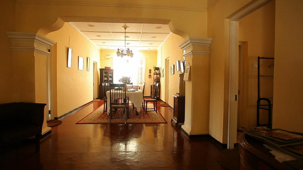 Senani Colonial Holiday Bungalow Nuwara Eliya Pokój zdjęcie