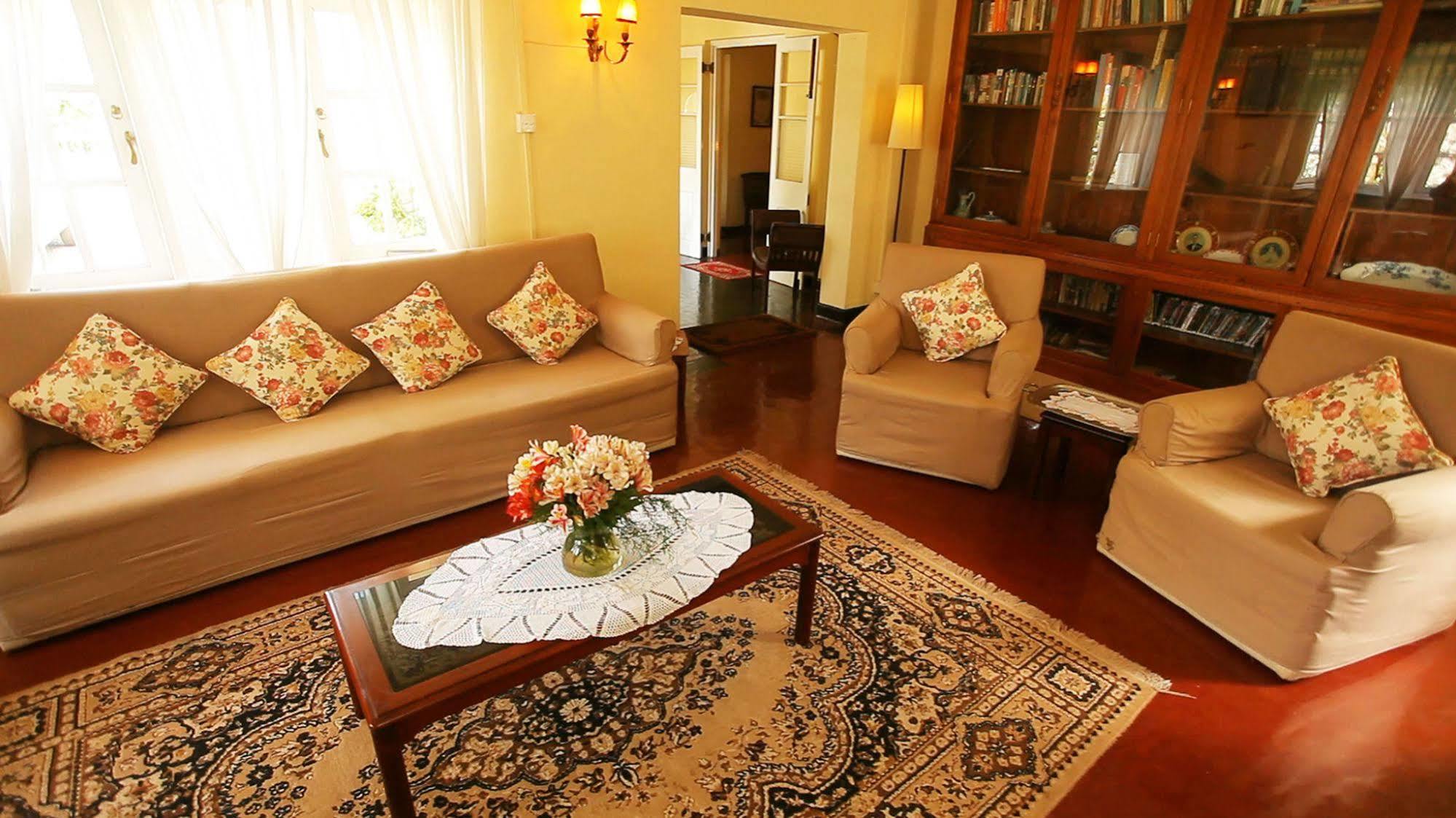 Senani Colonial Holiday Bungalow Nuwara Eliya Zewnętrze zdjęcie